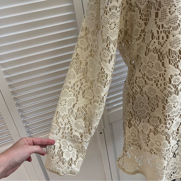 Lace Crochet Tunic - Picture 3 of 6